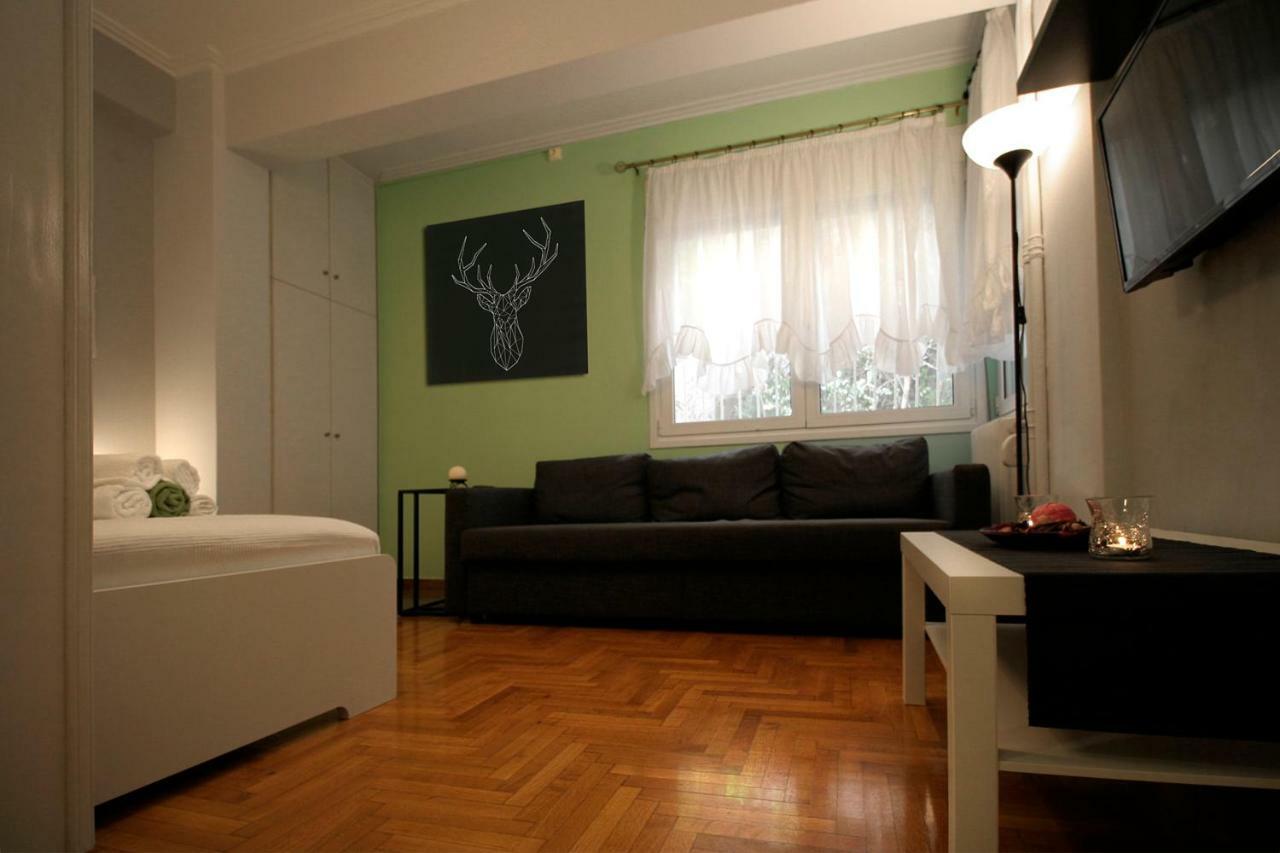 Appartamento Luxury Flat In Kolonaki, 3' Metro Atene Esterno foto